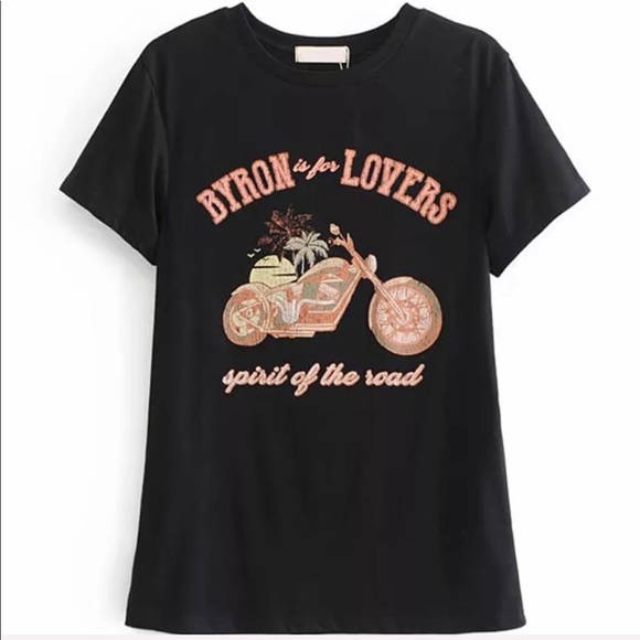 Byron Is For Lovers Graphic Tee - Picture 3 of 5